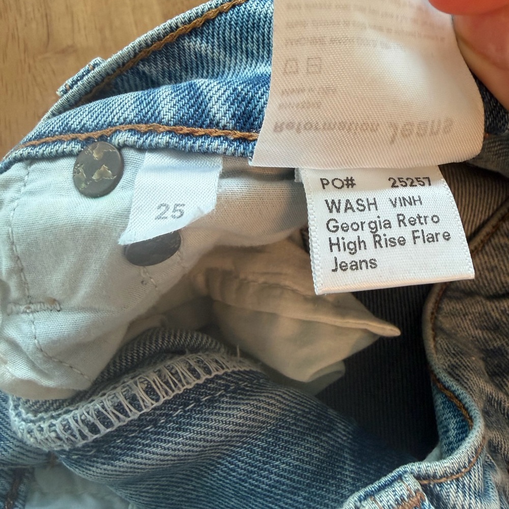 Like New Reformation Georgia Retro High Rise Flare Jeans, size 25 - Picture 7 of 8